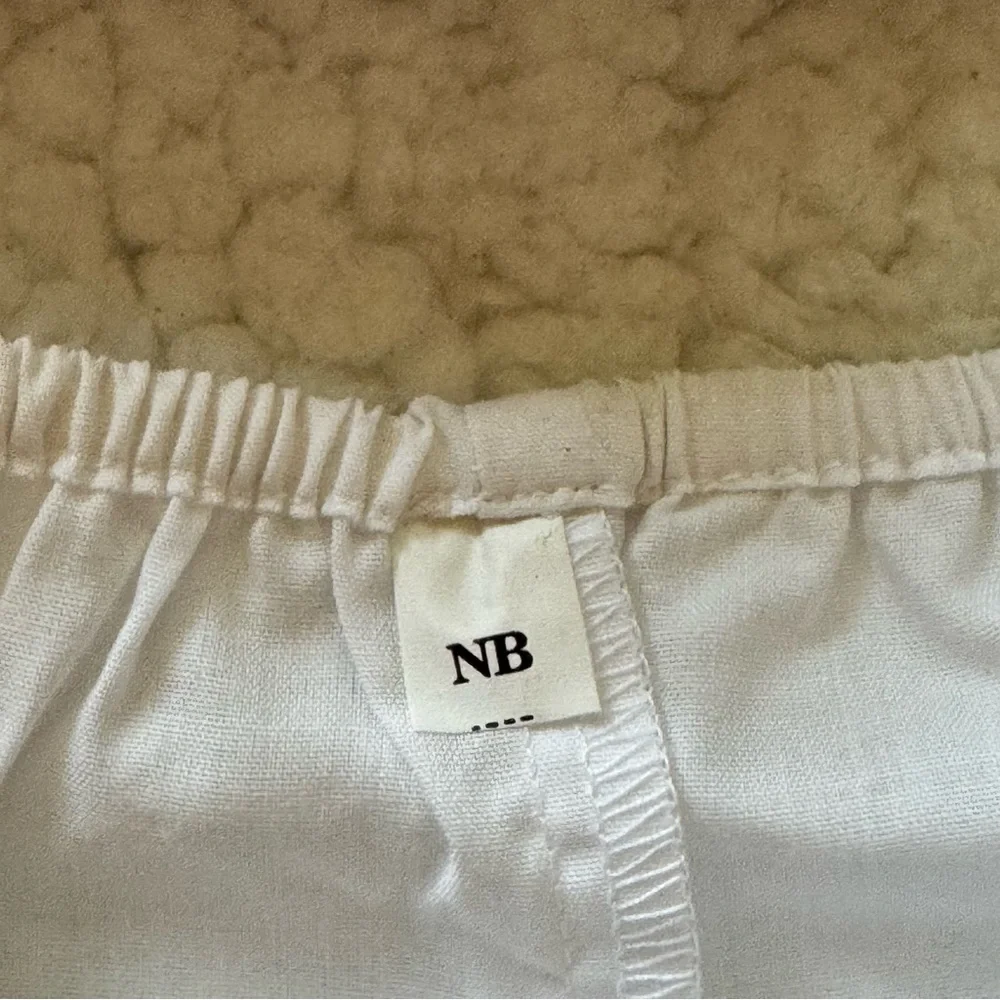 NWT Petit Ami White Embroidered Baby Dress Peter Pan Lace Trim Collar Bloomers